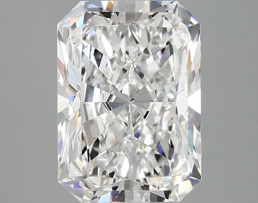 3.10 CT Radiant Diamond