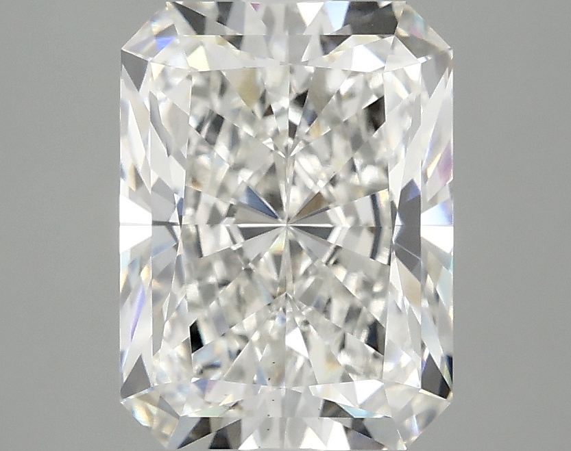 3.07 CT Radiant Diamond