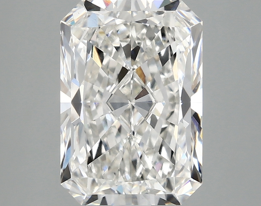 3.09 CT Radiant Diamond