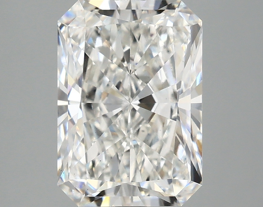 3.10 CT Radiant Diamond