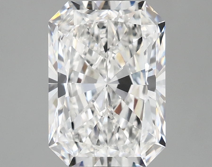 3.02 CT Radiant Diamond