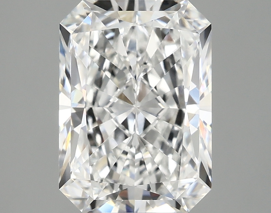3.09 CT Radiant Diamond
