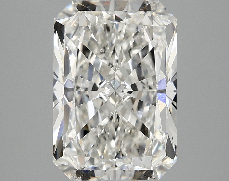3.07 CT Radiant Diamond