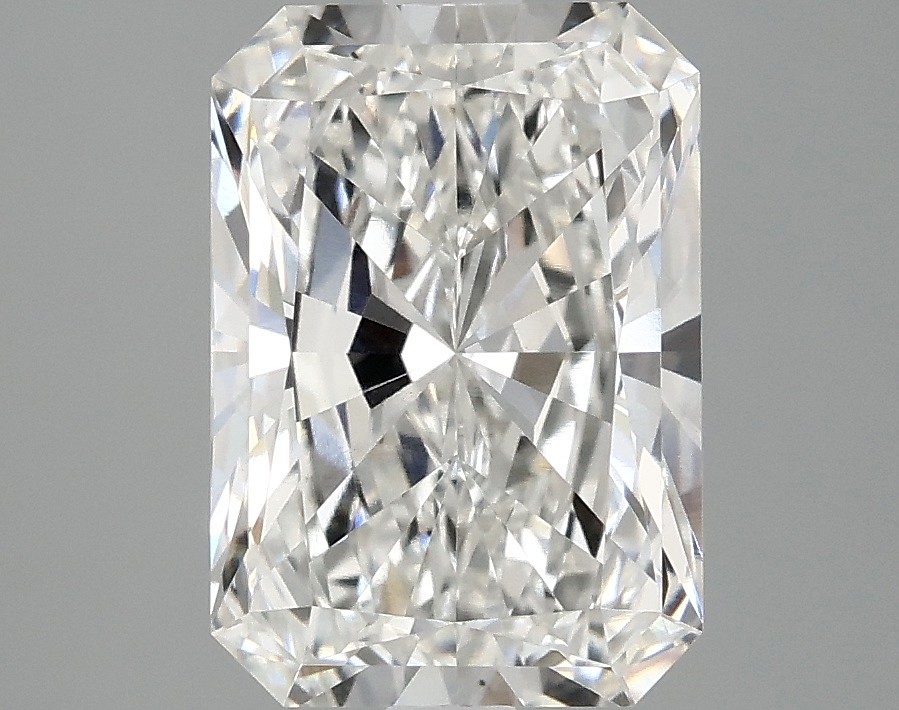 3.10 CT Radiant Diamond