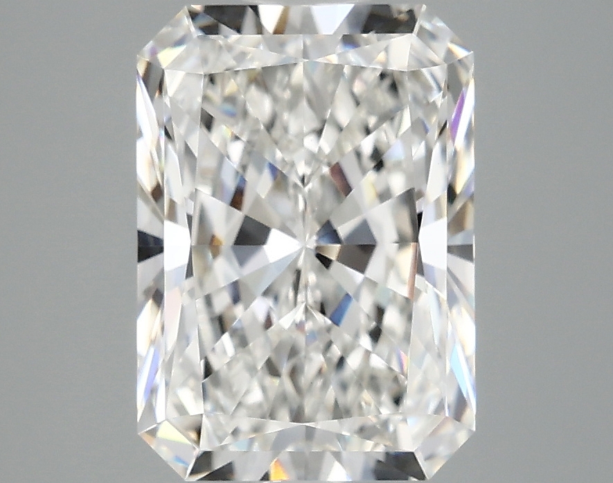 3.10 CT Radiant Diamond