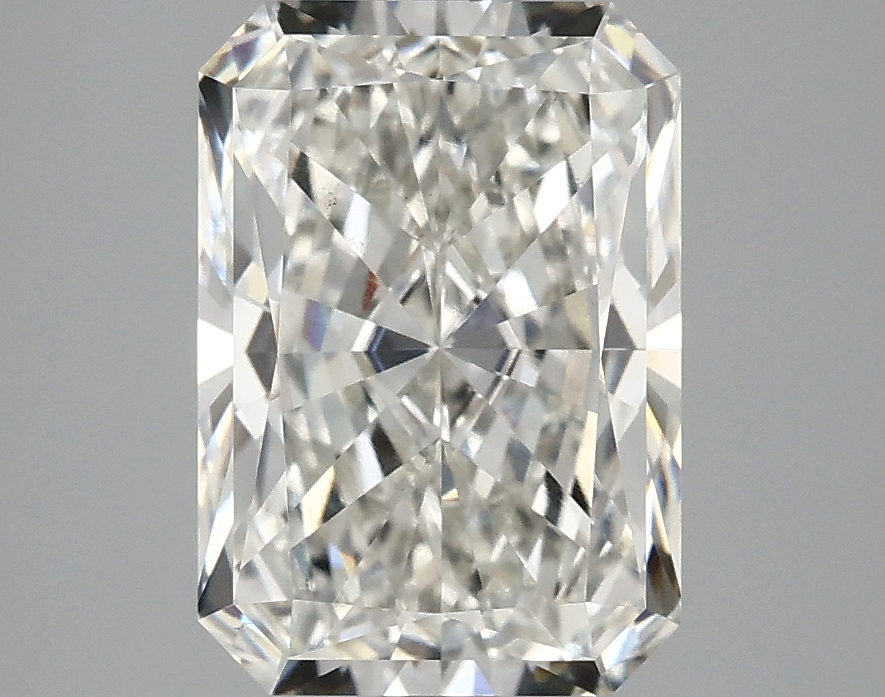 3.10 CT Radiant Diamond