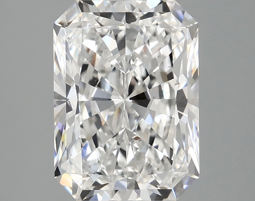 3.10 CT Radiant Diamond