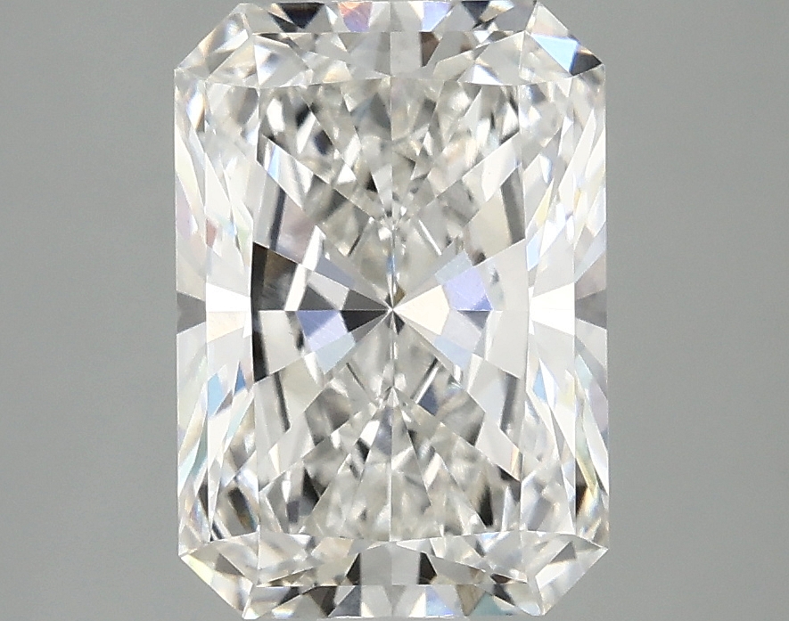 3.09 CT Radiant Diamond