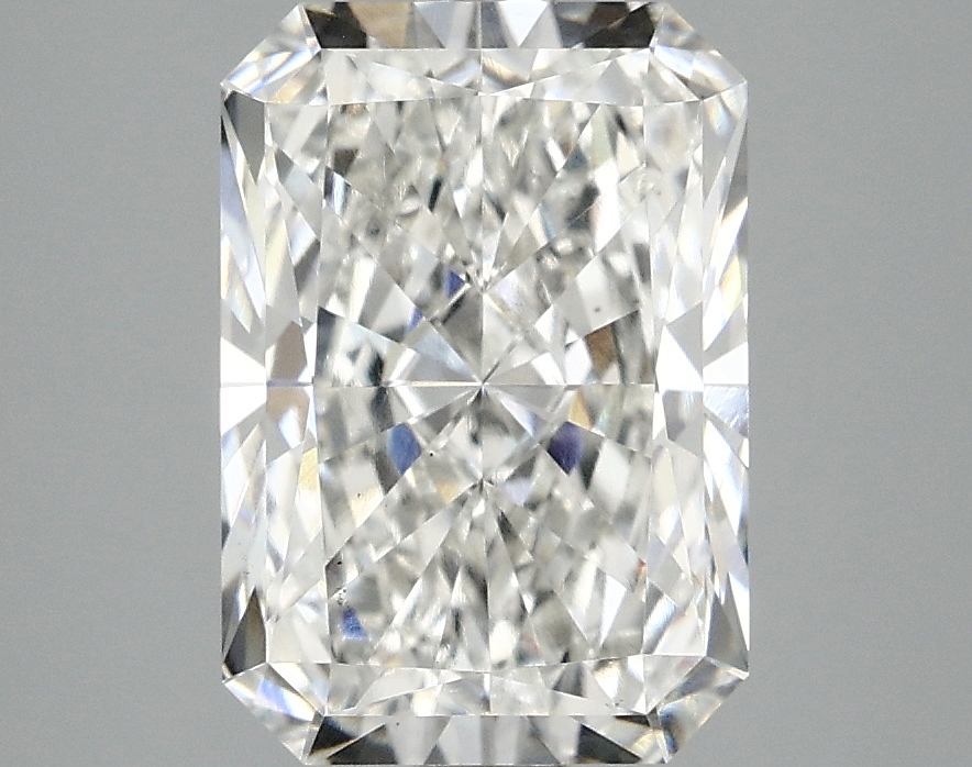 3.10 CT Radiant Diamond