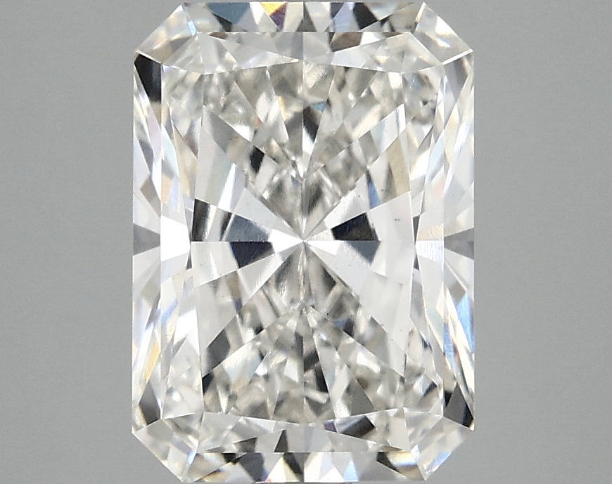 3.10 CT Radiant Diamond