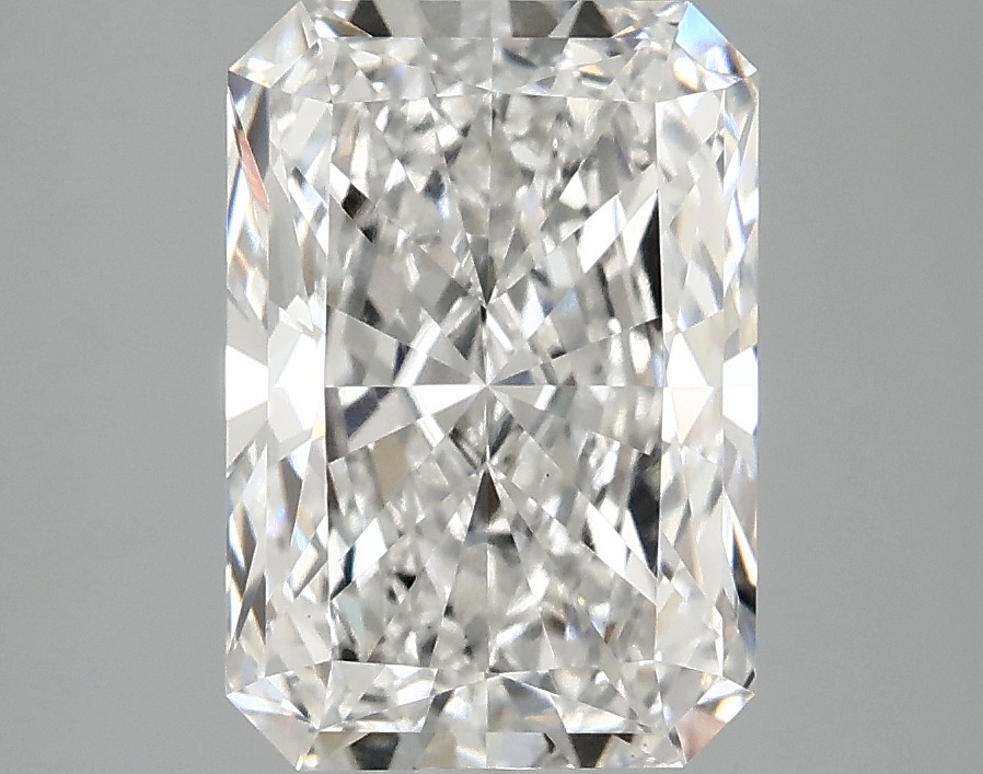 3.02 CT Radiant Diamond