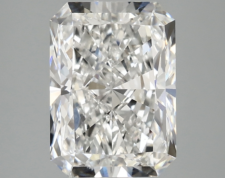 3.02 CT Radiant Diamond