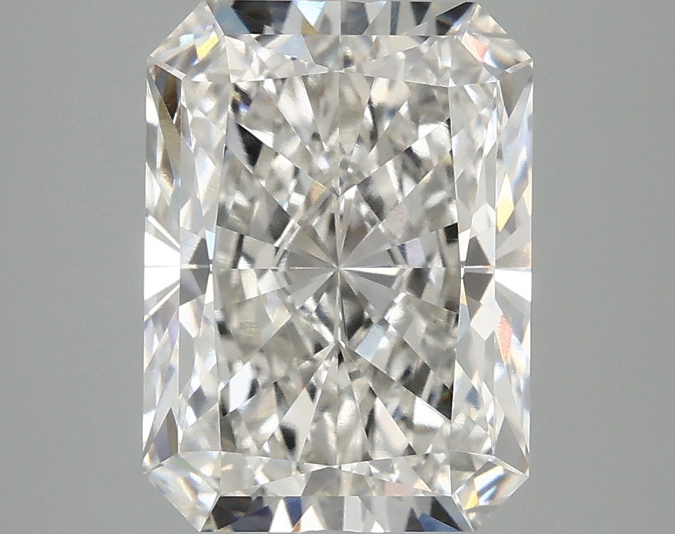 4.09 CT Radiant Diamond