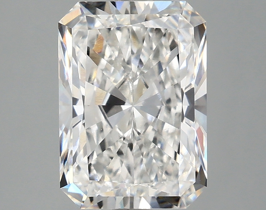 3.02 CT Radiant Diamond