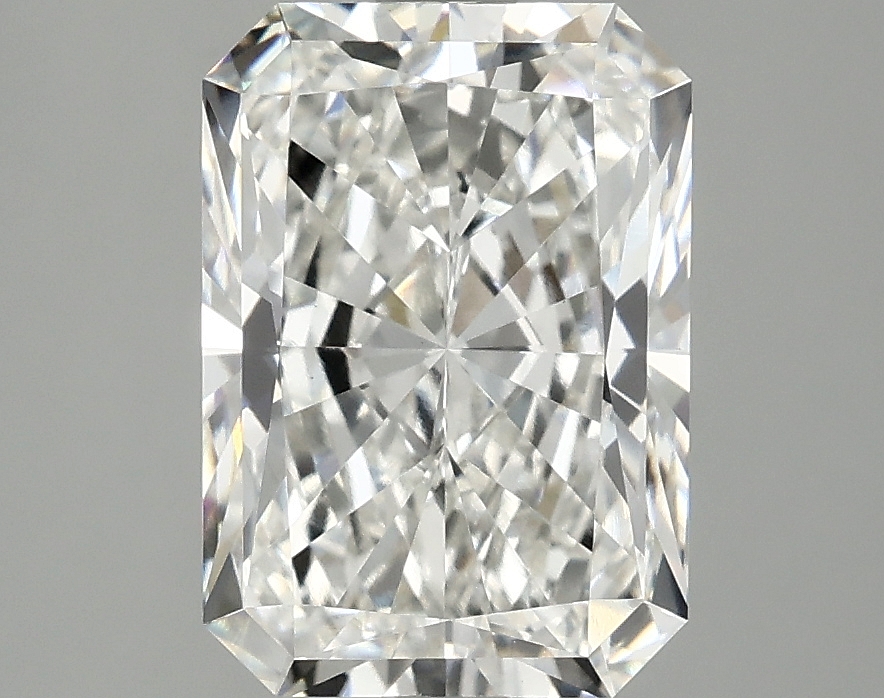 3.07 CT Radiant Diamond