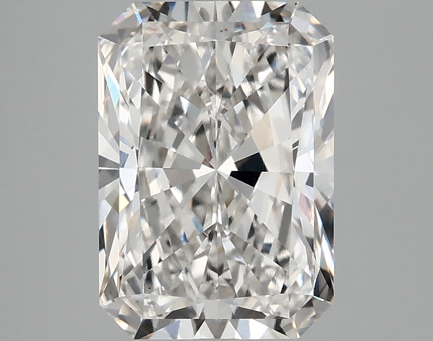 3.09 CT Radiant Diamond
