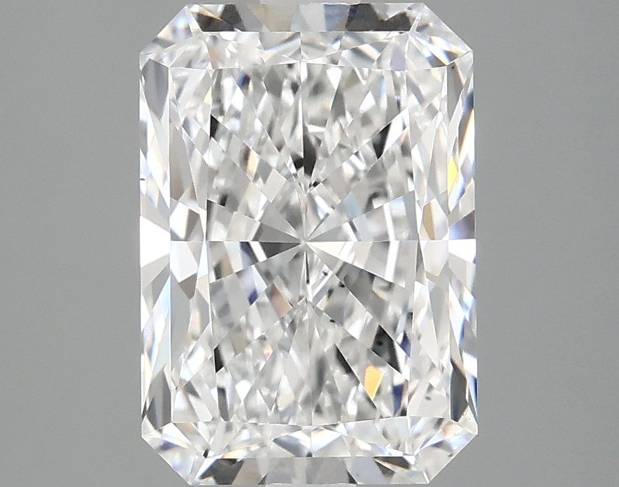 3.07 CT Radiant Diamond