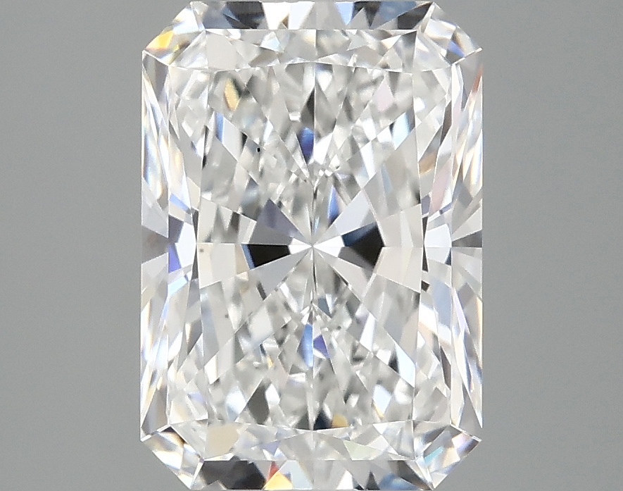 3.10 CT Radiant Diamond