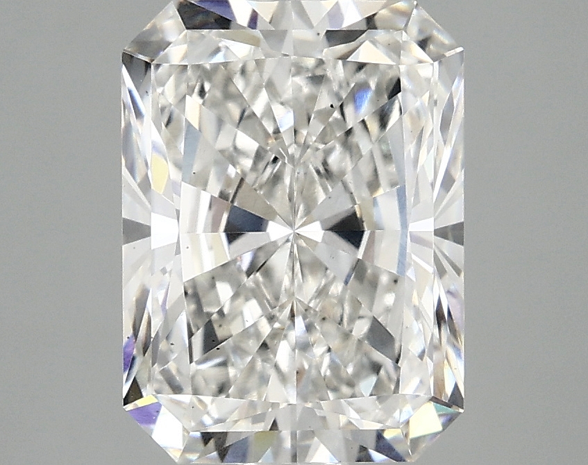 3.10 CT Radiant Diamond