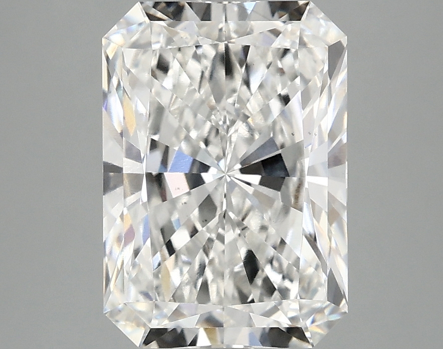 3.09 CT Radiant Diamond