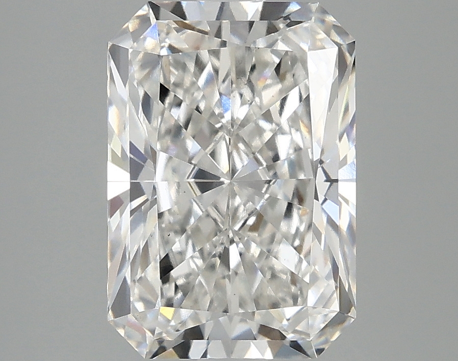 3.10 CT Radiant Diamond