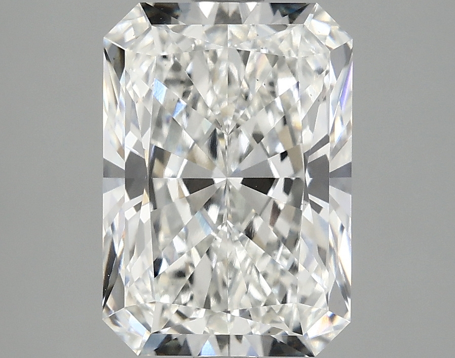 3.09 CT Radiant Diamond