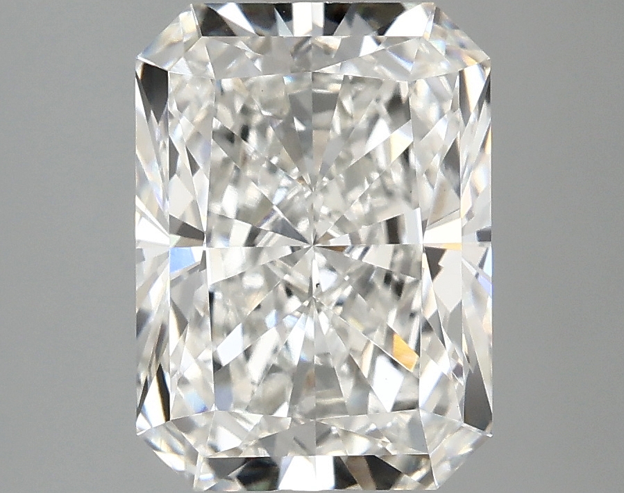 3.02 CT Radiant Diamond