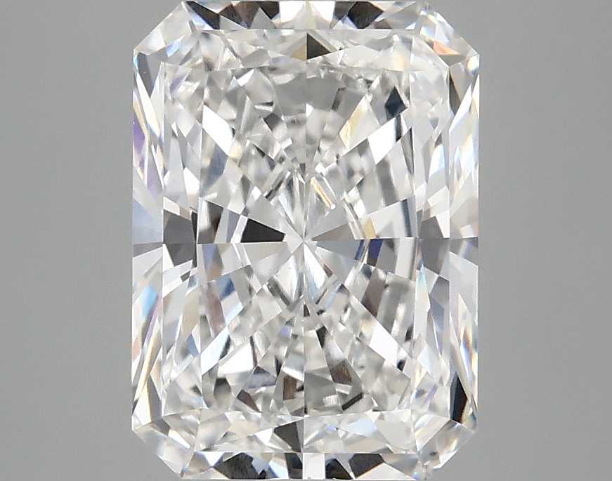 3.10 CT Radiant Diamond
