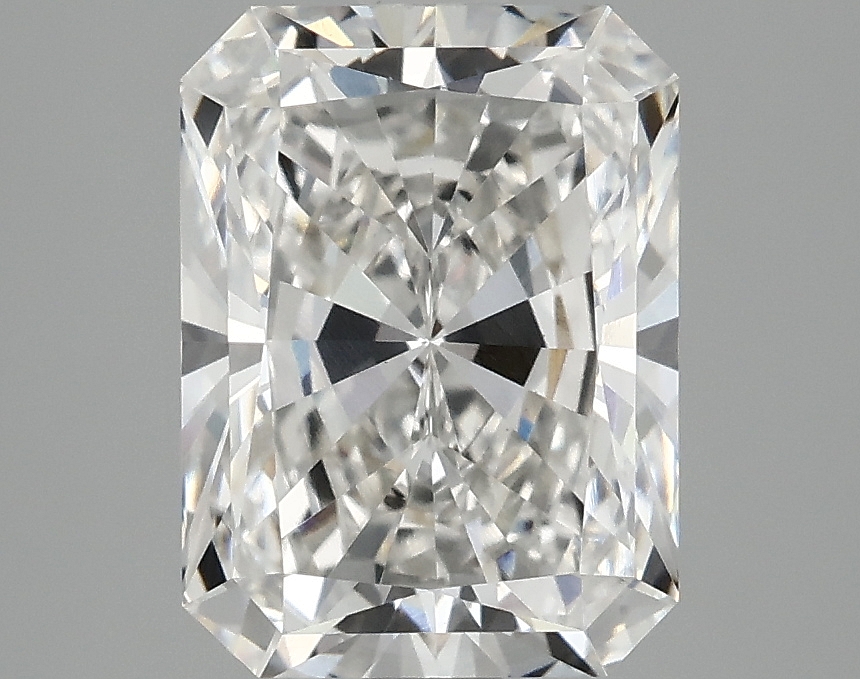 3.09 CT Radiant Diamond