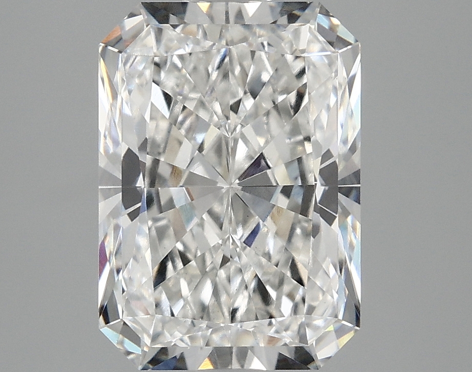 3.09 CT Radiant Diamond