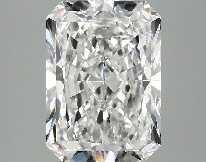 3.02 CT Radiant Diamond