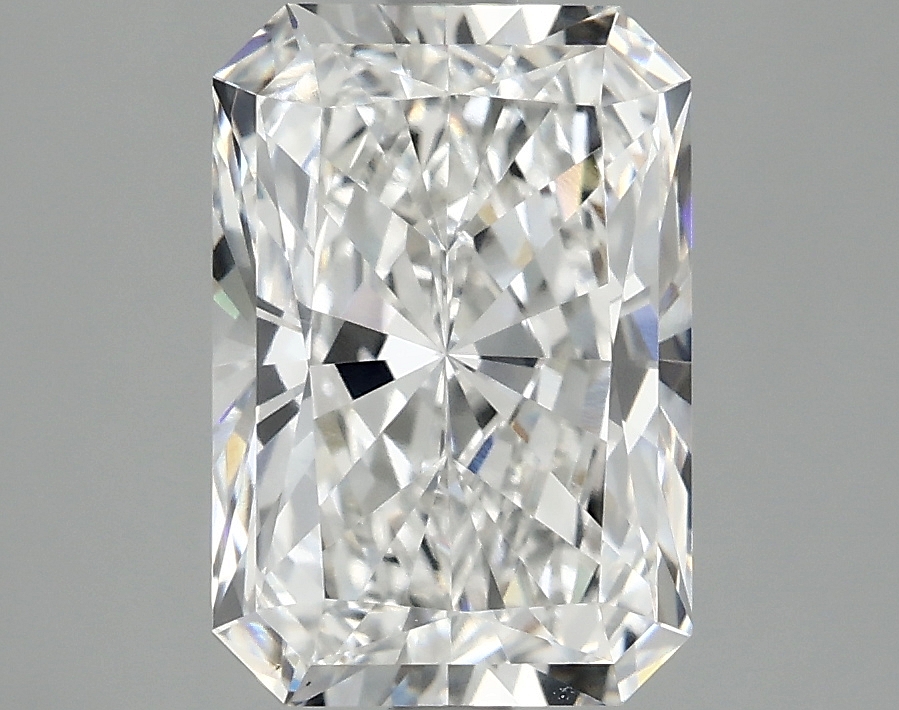 3.10 CT Radiant Diamond