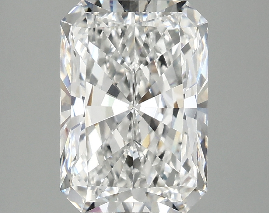 3.10 CT Radiant Diamond