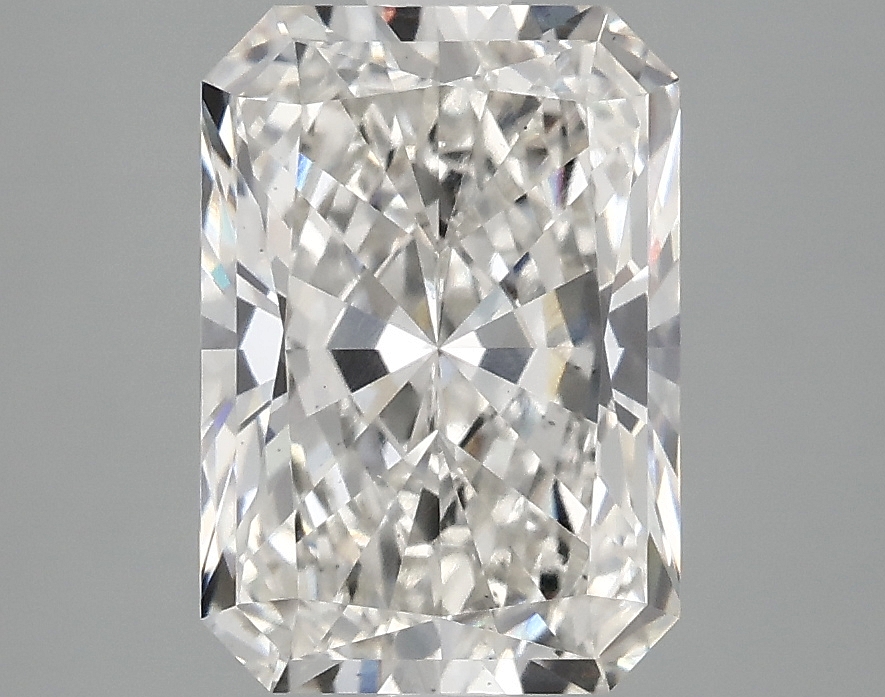 3.10 CT Radiant Diamond