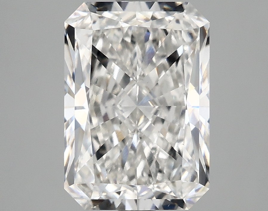 3.10 CT Radiant Diamond