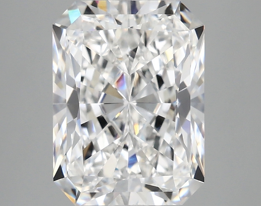 3.10 CT Radiant Diamond