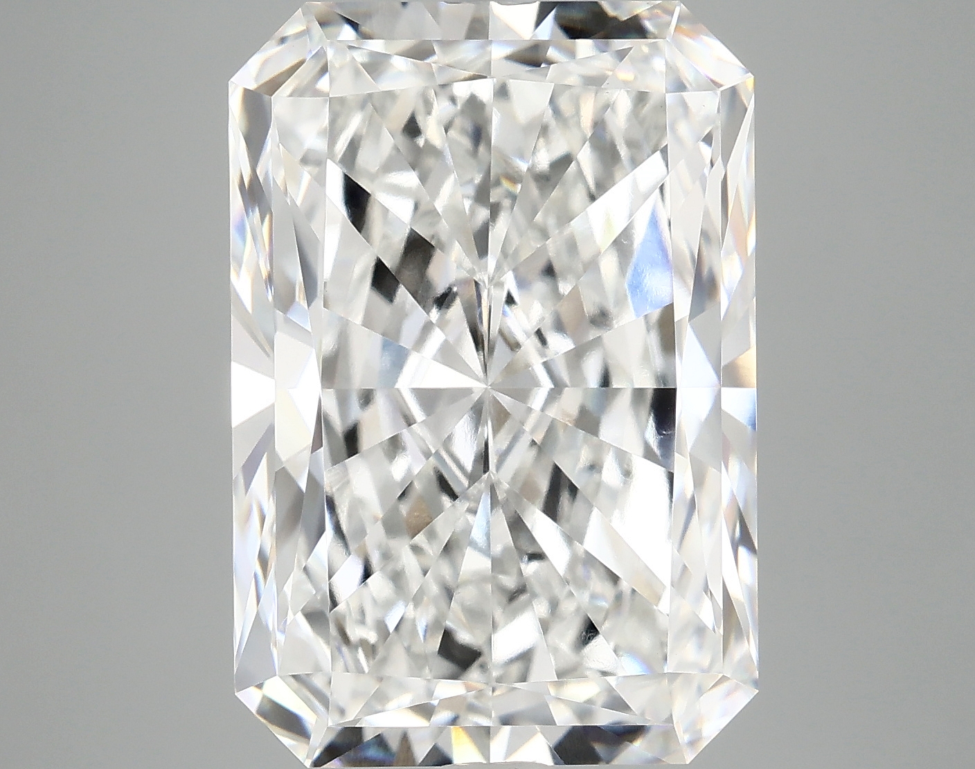 10.82 CT Radiant Diamond