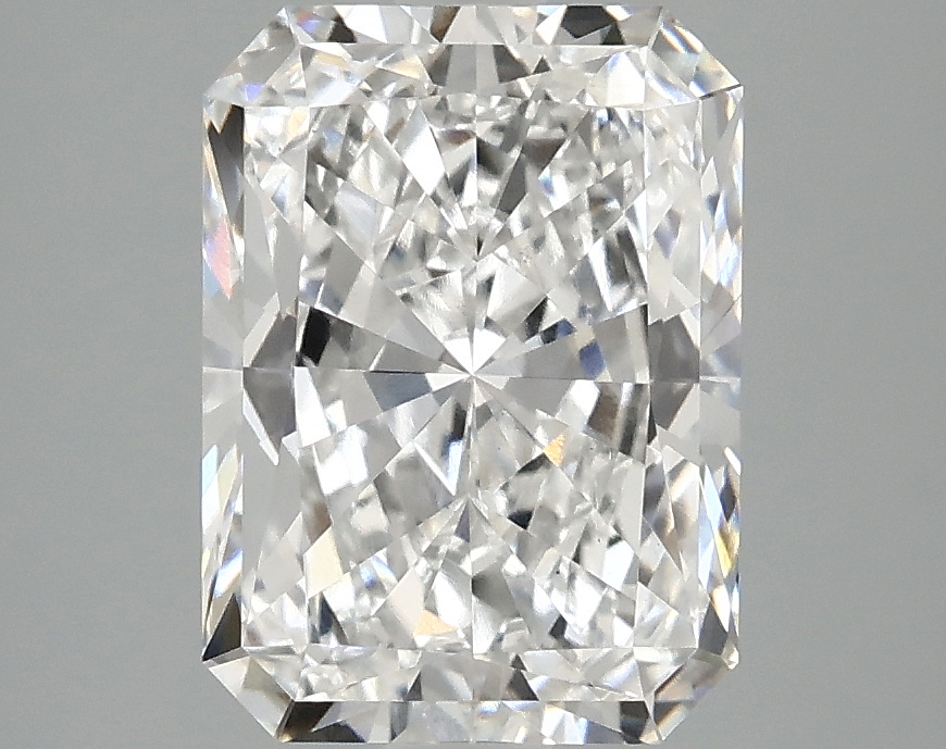 3.10 CT Radiant Diamond