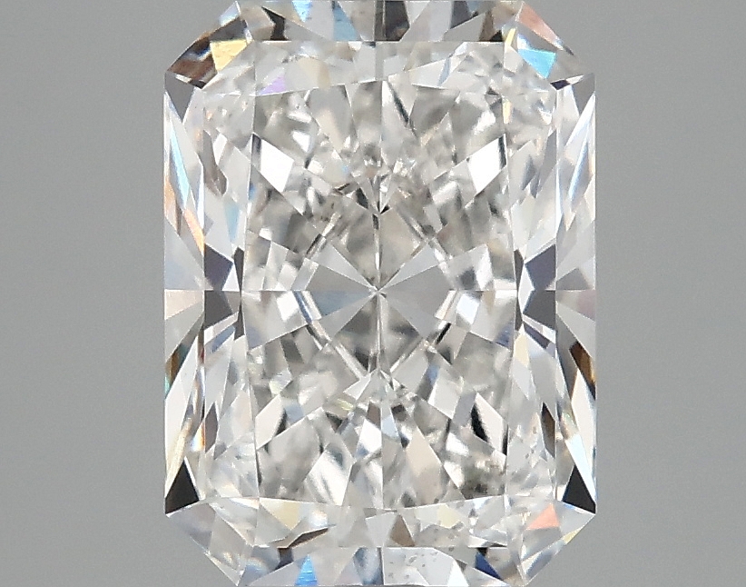 3.10 CT Radiant Diamond