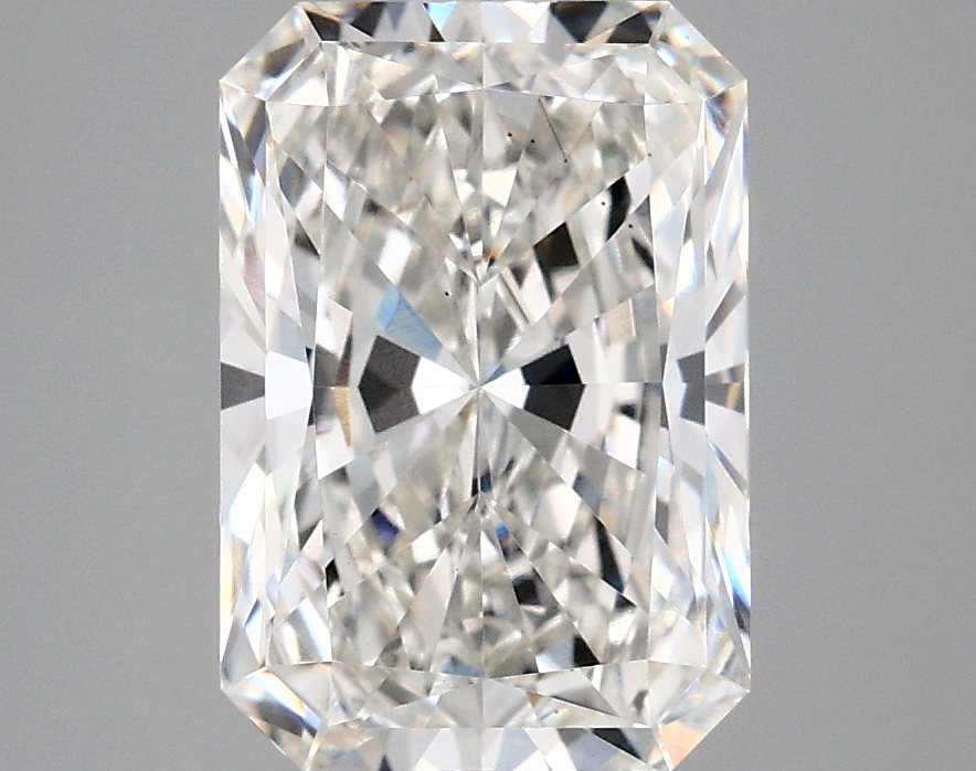 3.10 CT Radiant Diamond