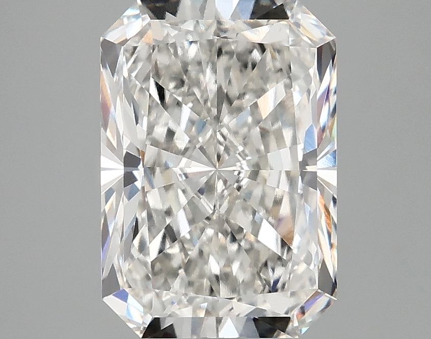 3.10 CT Radiant Diamond