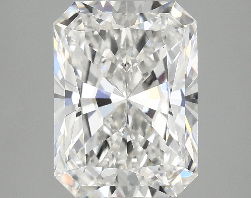 3.10 CT Radiant Diamond
