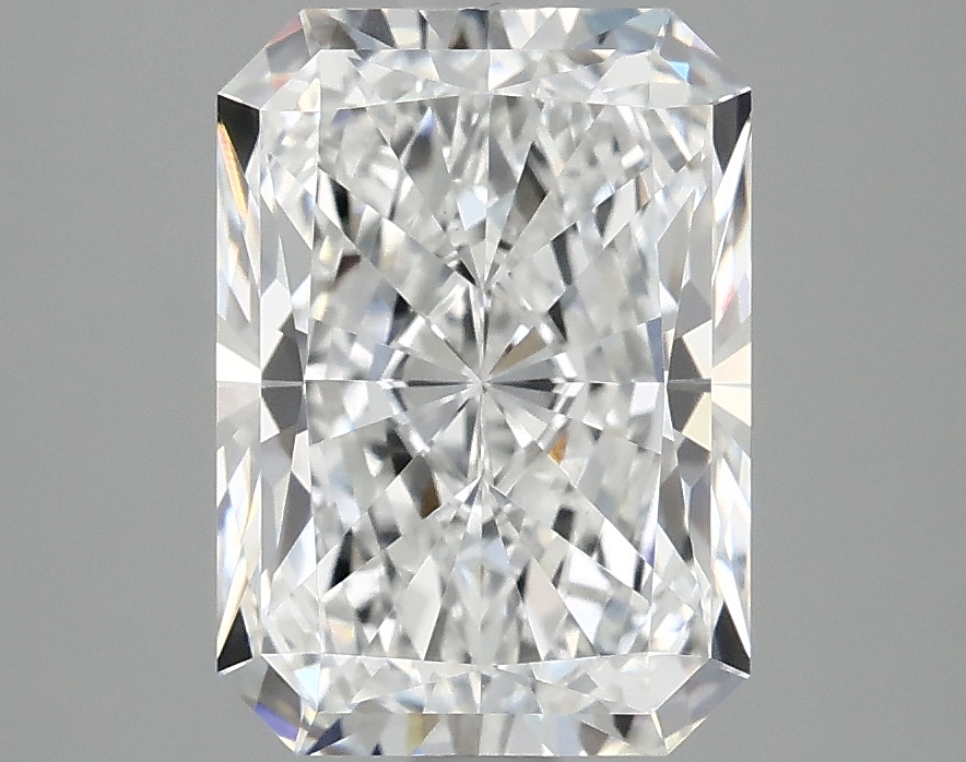 3.10 CT Radiant Diamond
