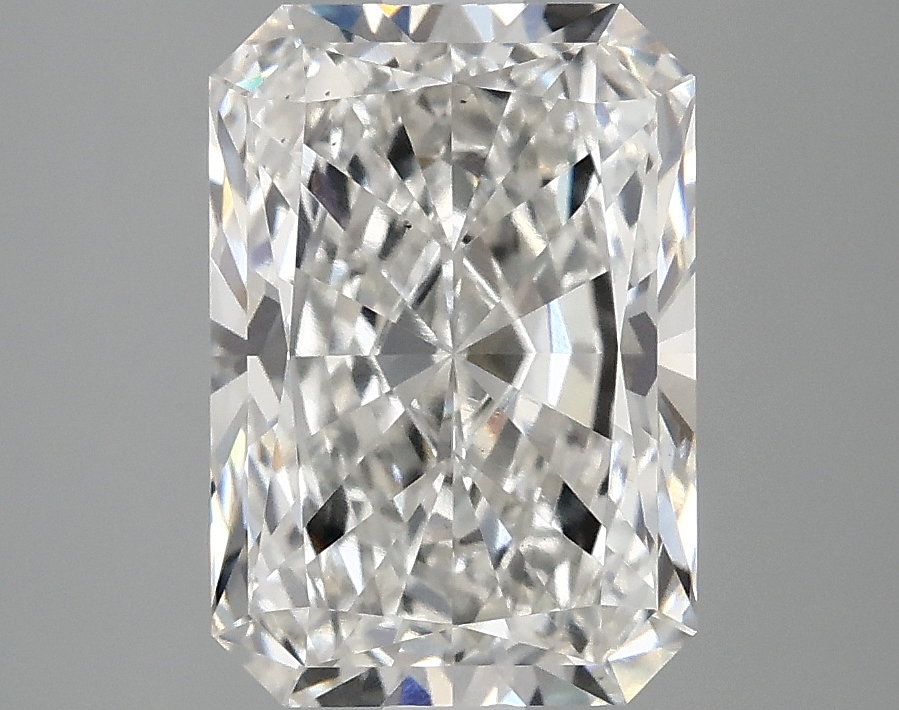 3.10 CT Radiant Diamond