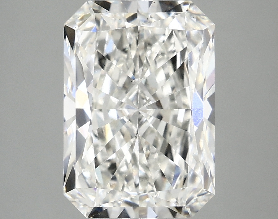 3.10 CT Radiant Diamond