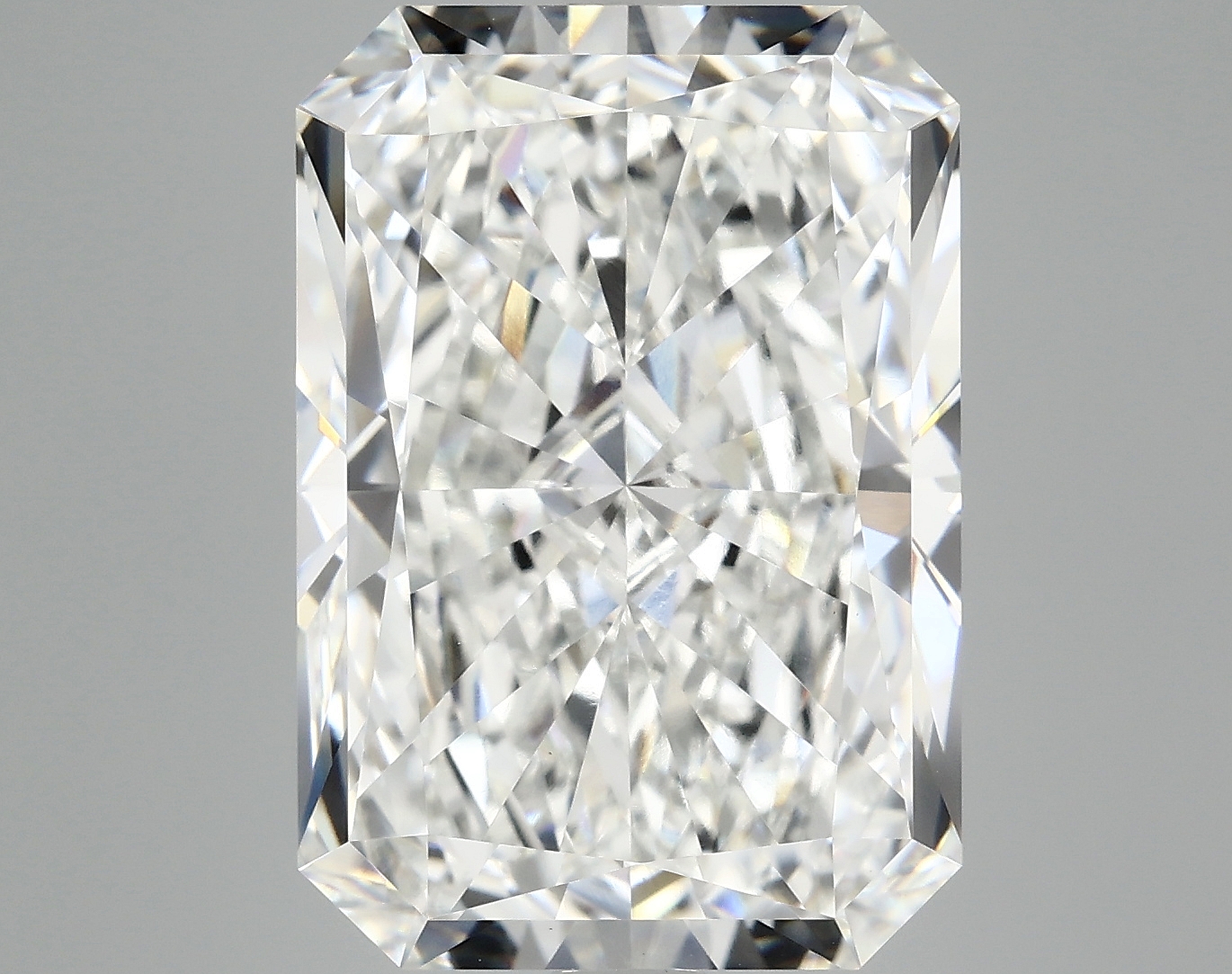 10.87 CT Radiant Diamond
