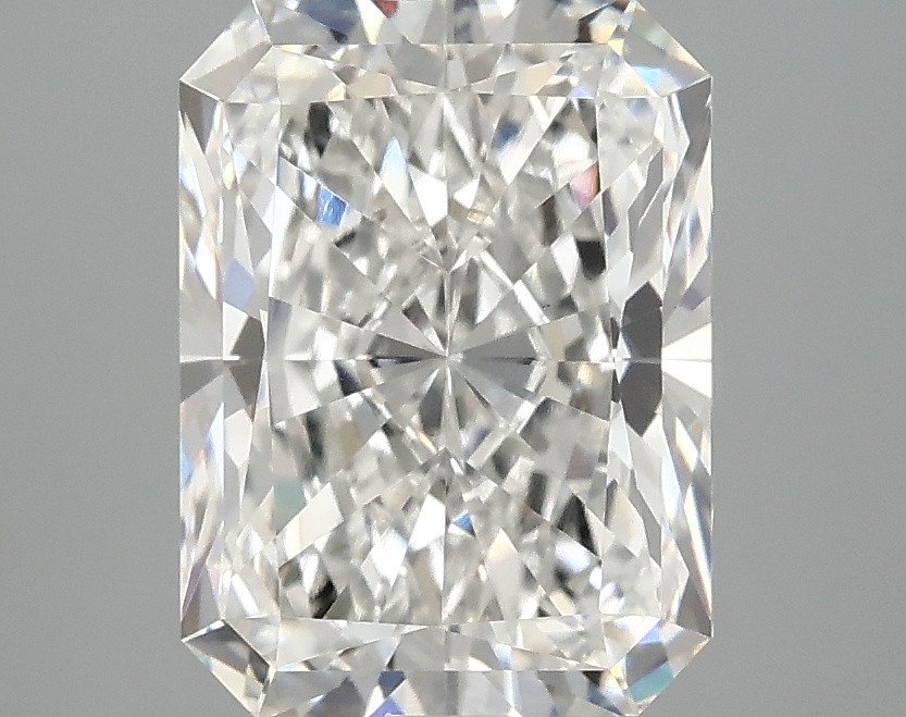 3.08 CT Radiant Diamond