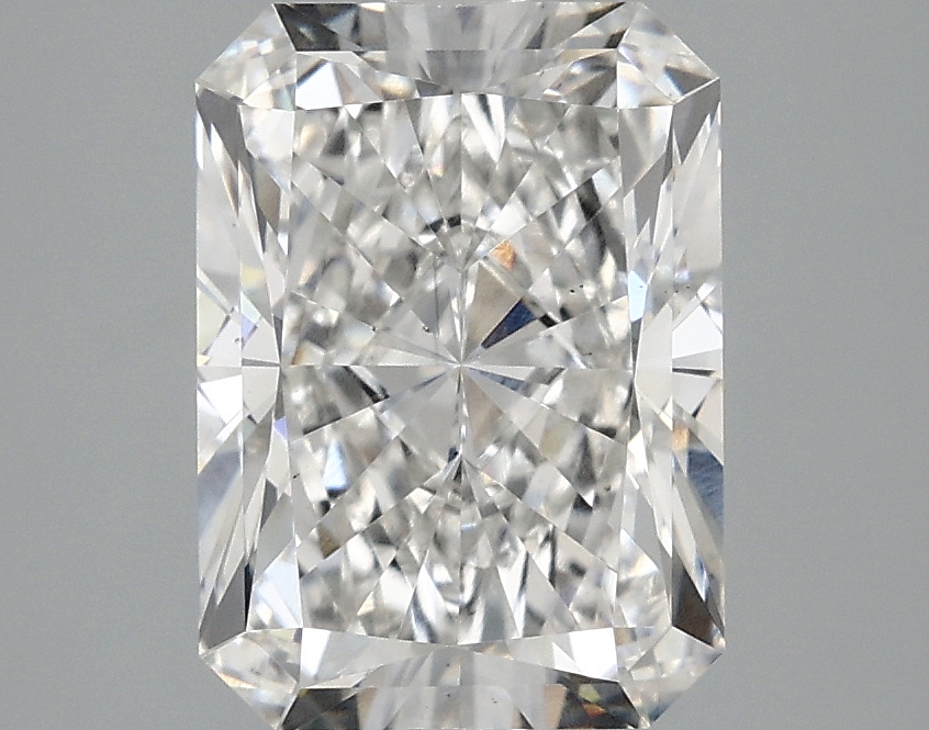3.01 CT Radiant Diamond