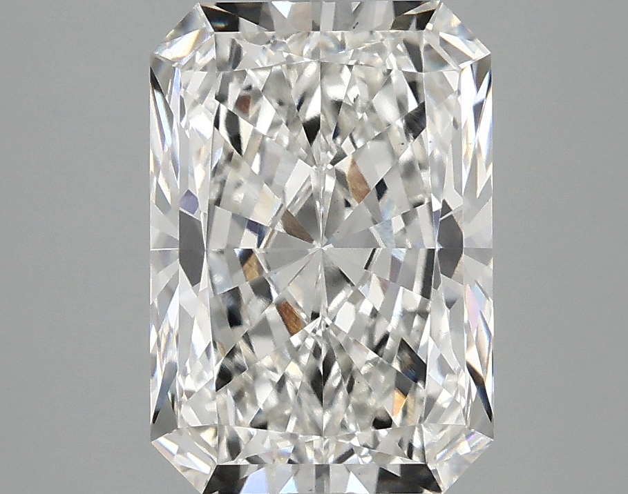 3.08 CT Radiant Diamond