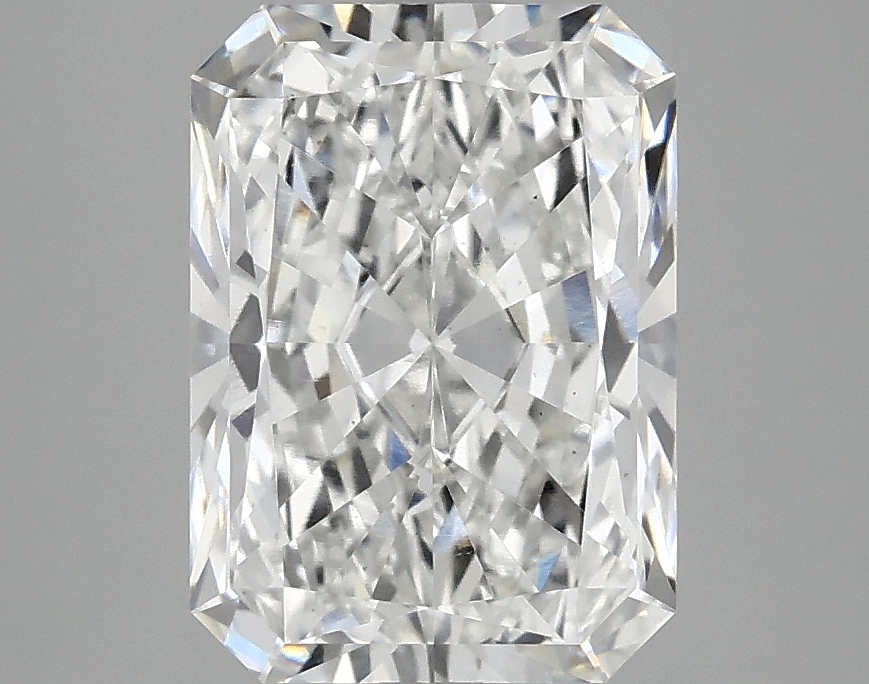 3.07 CT Radiant Diamond